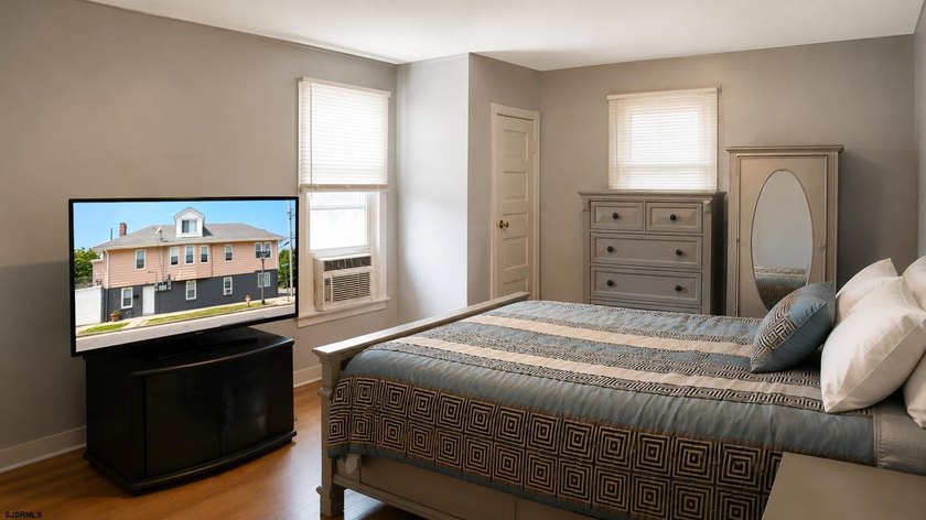 Exceptional Income-Producing Duplex Overlooking Gardner's Basin! - photo 50