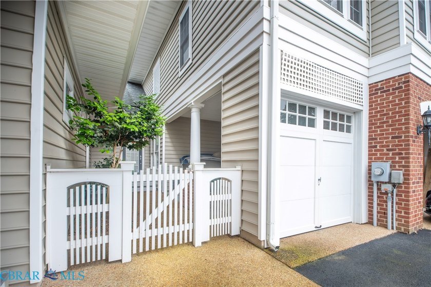 Easy, low-maintenance living in this well-kept condo at - photo 10
