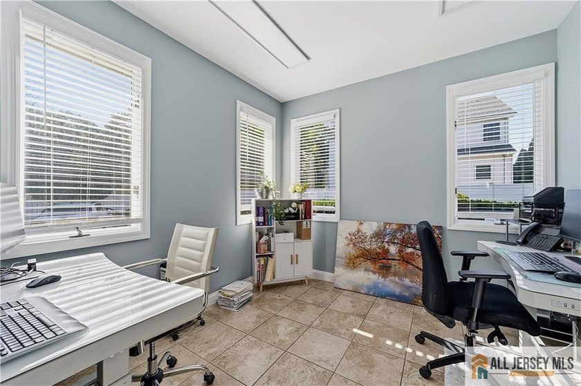 Exceptional opportunity to own a beautifully updated commercial - photo 13