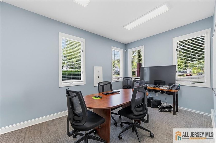 Exceptional opportunity to own a beautifully updated commercial - photo 14