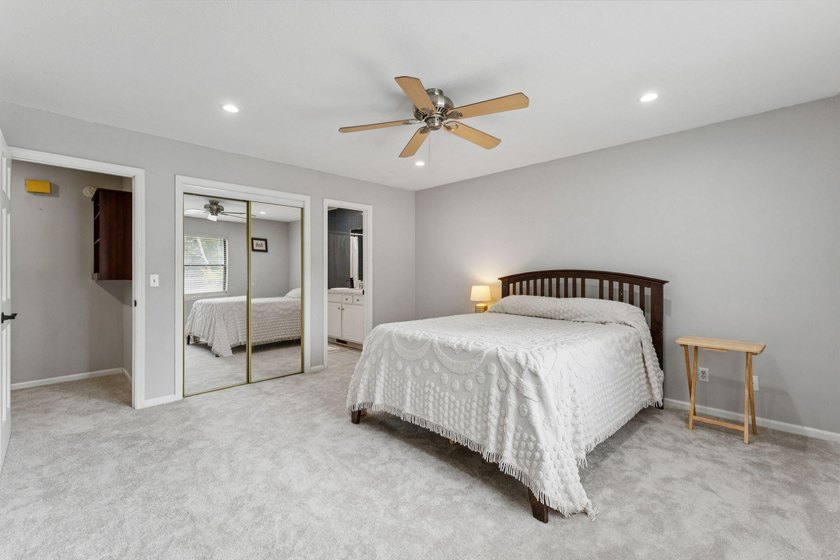 **Outstanding value on James Island!** Move-in-ready, pond-front - photo 11
