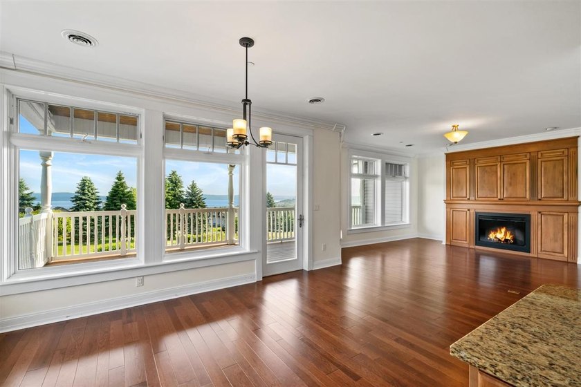 Experience refined living in this beautifully appointed - photo 12