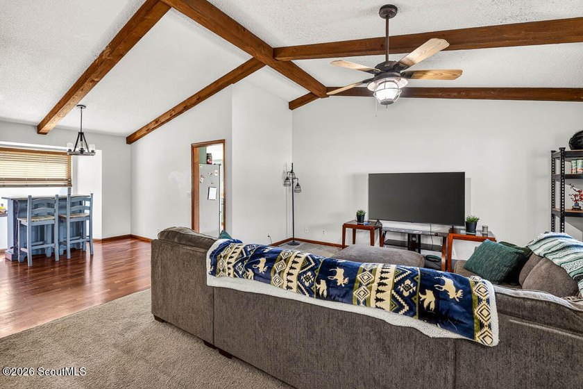 Welcome home to this charming 3-bedroom, 2-bath residence in the - photo 5