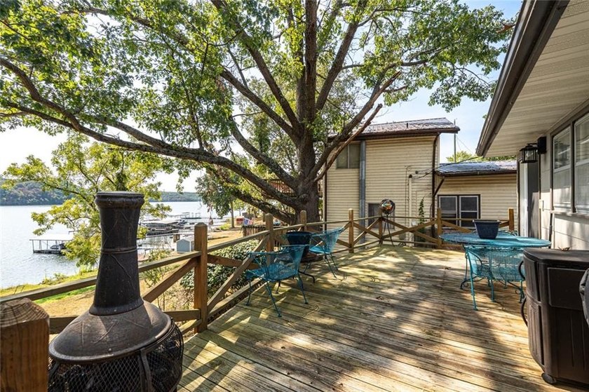 Lakefront Cabin Located at the 47 MM under $350k with Main - photo 17