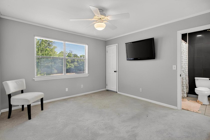 **Outstanding value on James Island!** Move-in-ready, pond-front - photo 20