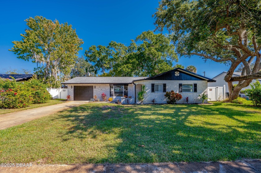 COMPLETELY RENOVATED - MOVE-IN READY - MULTIPLE OFFERS EXPECTED! - photo 33