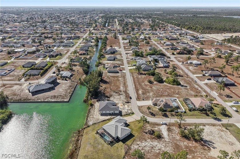 Newer construction concrete block home on beautiful Lake Tyre - photo 42