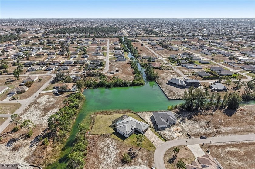 Newer construction concrete block home on beautiful Lake Tyre - photo 43