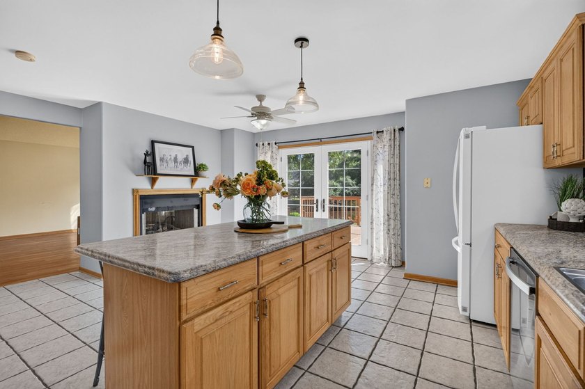 Welcome to this beautiful 4-bedroom, 2.5-bath home - located on - photo 9