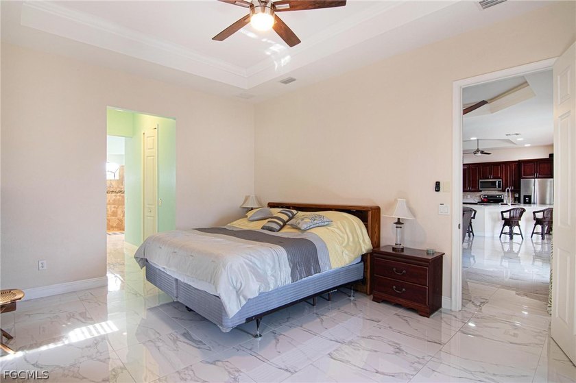 You've found your DREAM HOME in a PRIME location! Absolutely - photo 11