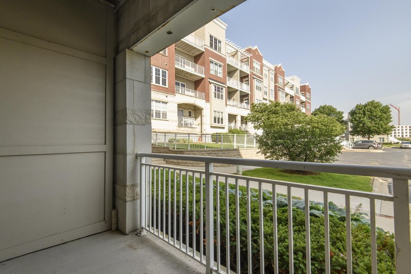 Experience easy, low-maintenance living in this inviting - photo 18