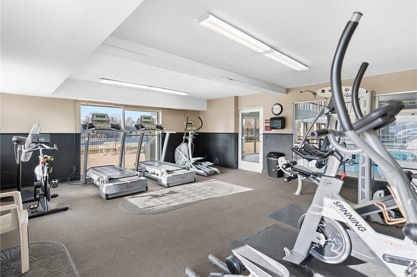 Rentals Allowed!! Updated 1st floor unit this might be the best - photo 18
