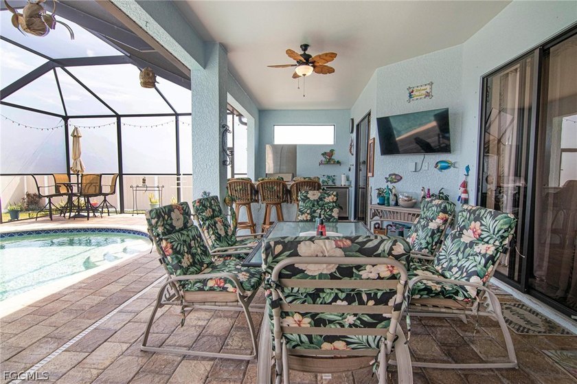You've found your DREAM HOME in a PRIME location! Absolutely - photo 30