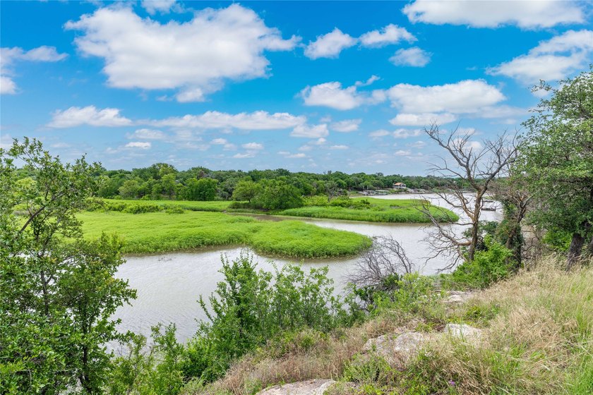 Welcome to your Lake Brownwood escape! Located at 4500 Lake - photo 2