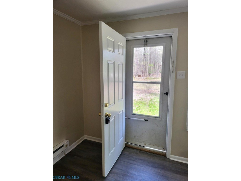 WOW! Yes you can own a 2 bedroom, bath cottage in Newport News - photo 5