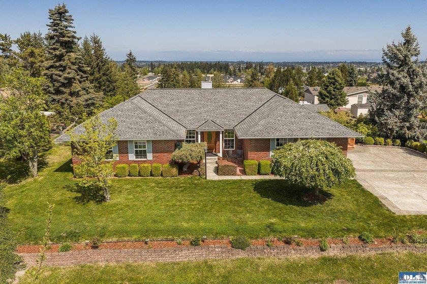 Back on the market - no fault of the seller - buyer's financing - photo 2