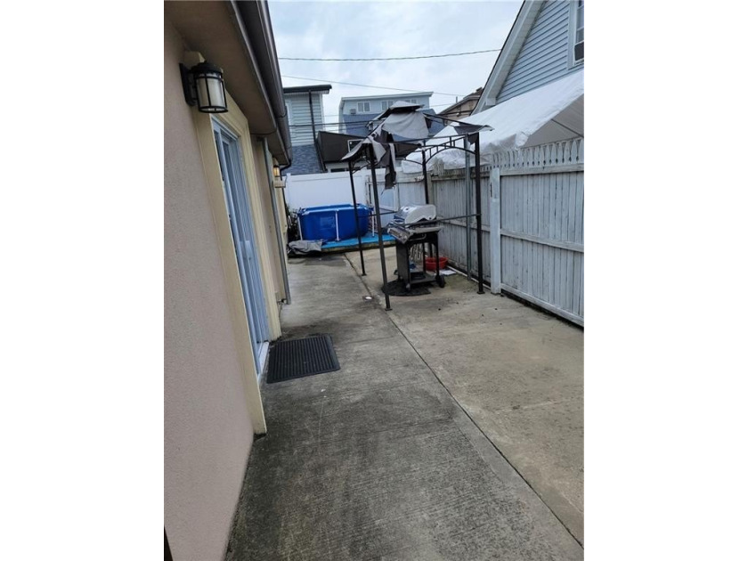 MOTIVATED SELLER - Don't miss out on this affordable - photo 14