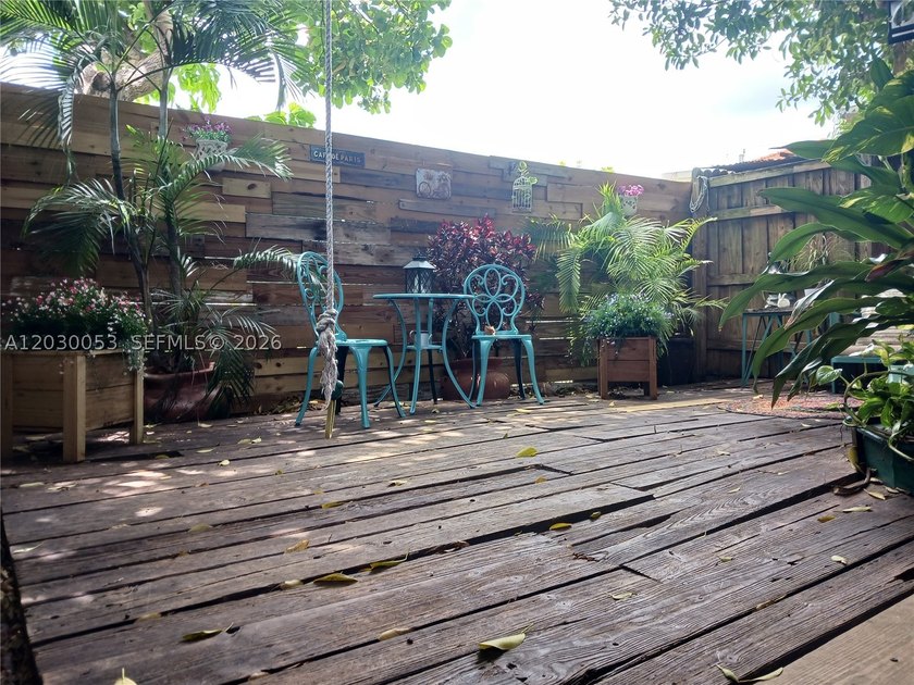 A fantastic, detached DUPLEX/MULTIFAMILY property available - photo 17