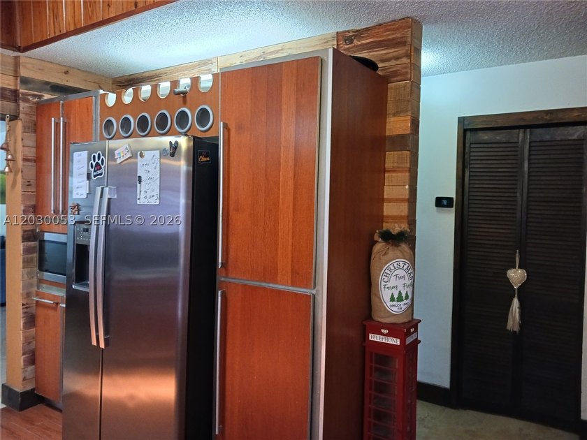 A fantastic, detached DUPLEX/MULTIFAMILY property available - photo 23
