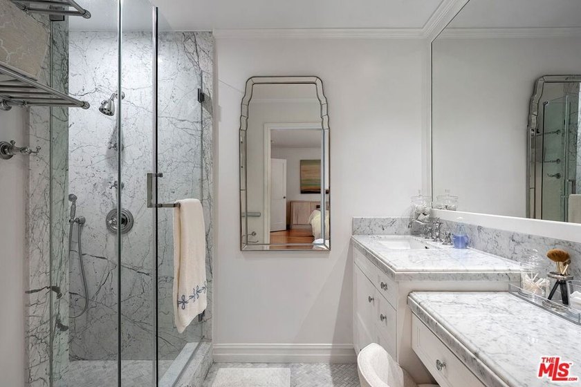 Welcome to coastal living at its finest on the Marina Peninsula - photo 27