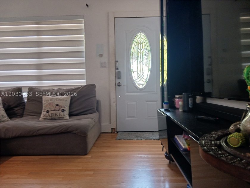 A fantastic, detached DUPLEX/MULTIFAMILY property available - photo 31