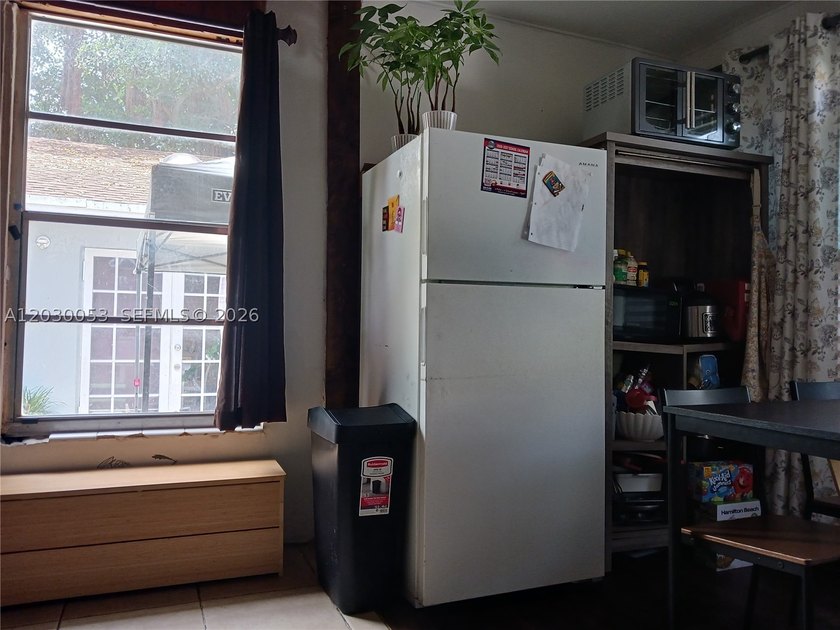 A fantastic, detached DUPLEX/MULTIFAMILY property available - photo 33