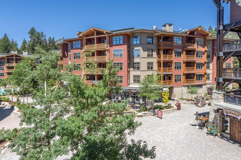 Charming Two-Bedroom, Two-Bathroom Condo in the Heart of the - photo 35