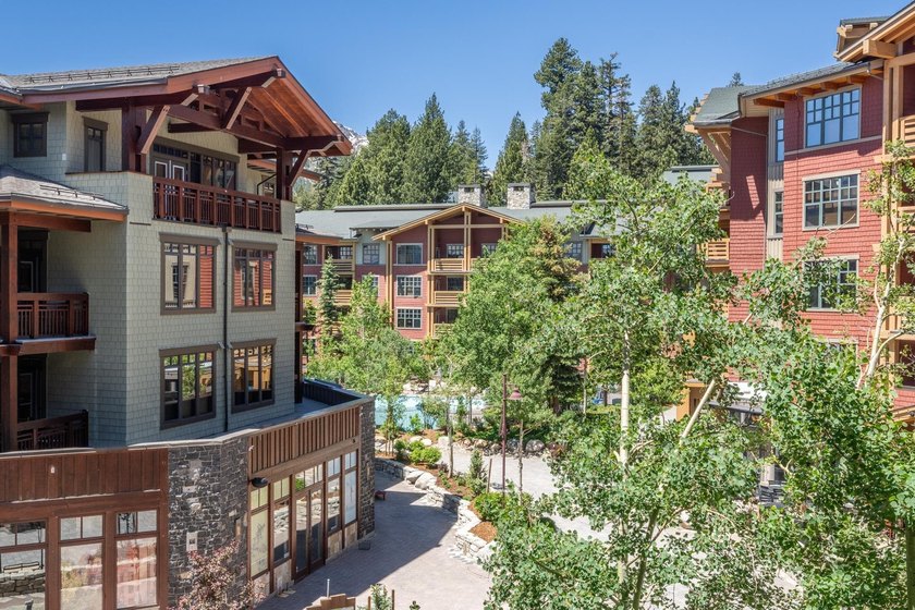 Charming Two-Bedroom, Two-Bathroom Condo in the Heart of the - photo 36