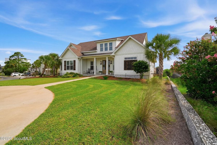 Experience exceptional coastal living at this stunning - photo 5
