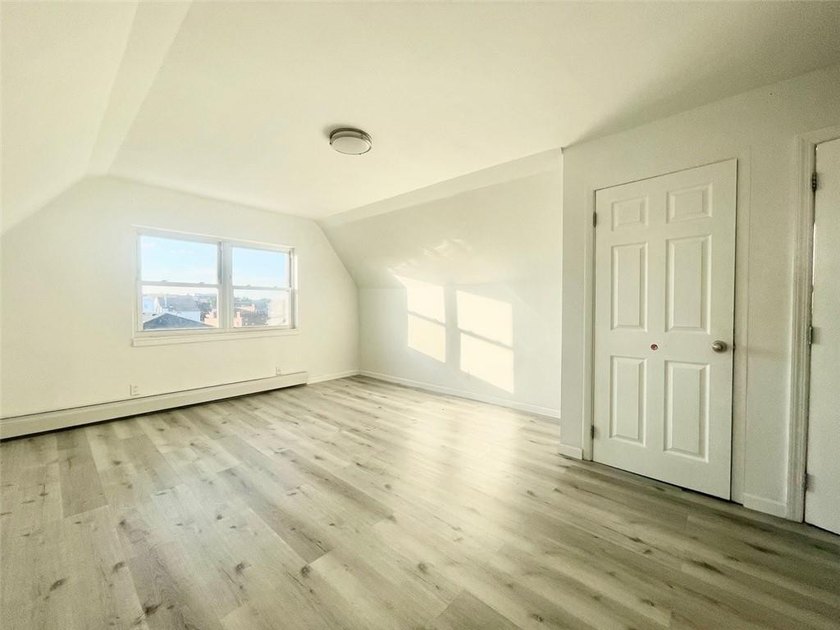 Dkyer Heights !!! The most beautiful location! fully Detached - photo 4