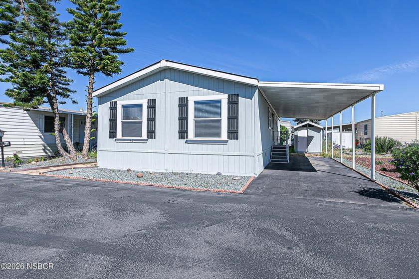 CELEBRATE the CENTRAL COAST LIFESTYLE HERE !!This gorgeous newer - photo 5