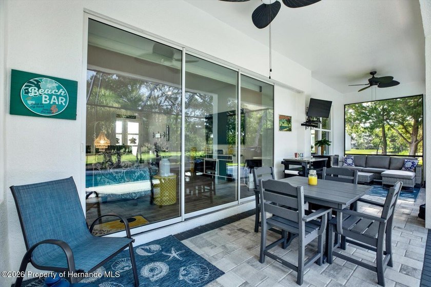 Experience luxury living in the gated GlenLakes Golf &amp; Country - photo 24