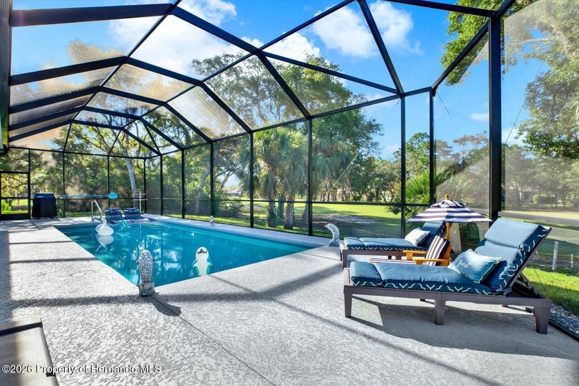 Experience luxury living in the gated GlenLakes Golf &amp; Country - photo 26