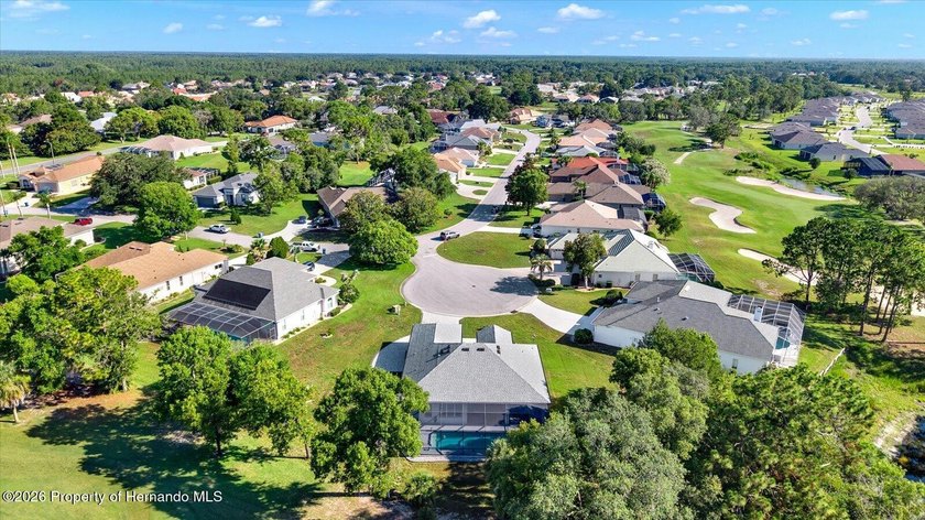 Experience luxury living in the gated GlenLakes Golf &amp; Country - photo 33