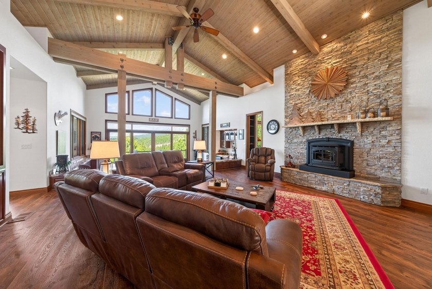 TIMELESS.... ELEGANCE...Meets Mountain Majesty in this Stunning - photo 7