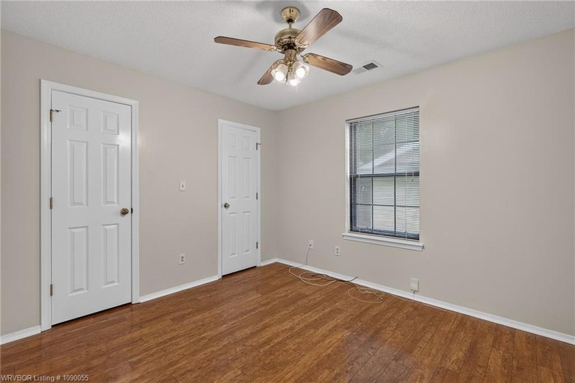 Traditional design and timeless style is what you'll love about - photo 22