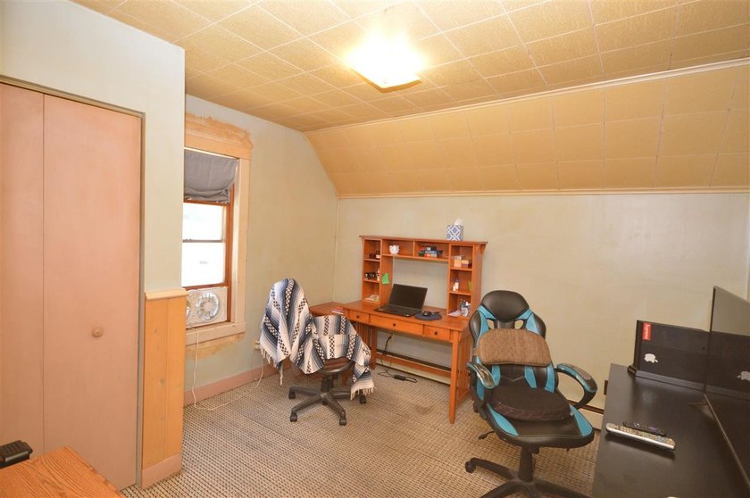 Imagine yourself in beautiful Boyne City, setting on your - photo 23