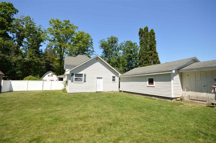 Imagine yourself in beautiful Boyne City, setting on your - photo 32
