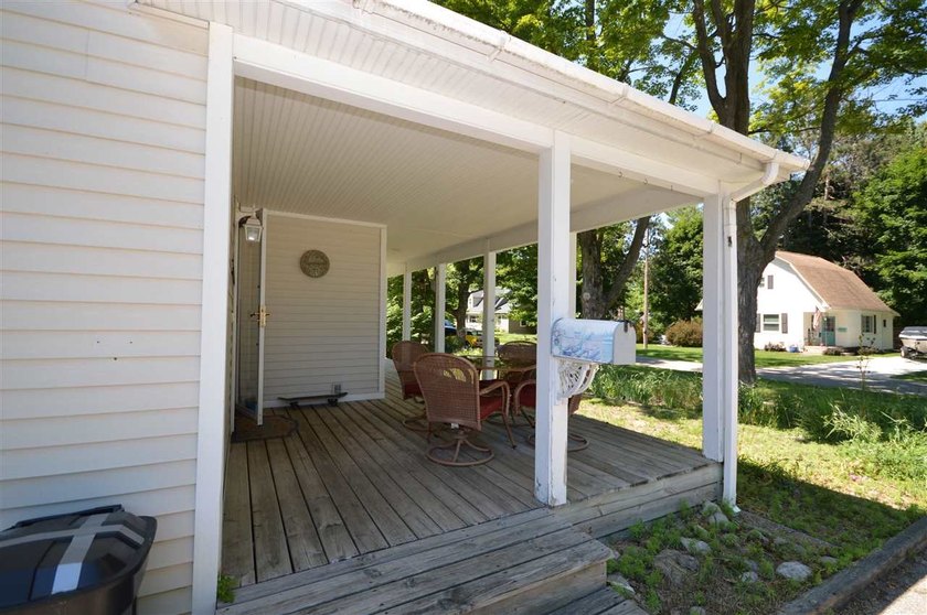 Imagine yourself in beautiful Boyne City, setting on your - photo 35