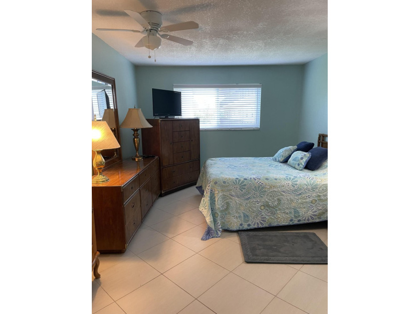 55 and over; popular Bahama model, furnished, 1 bed, 1 space - photo 13