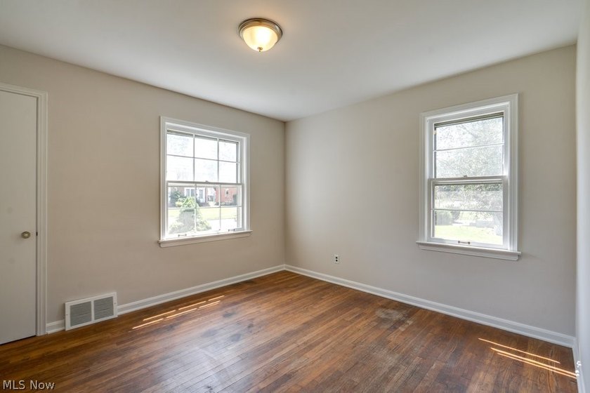 Come see this updated 3-bedroom, 1-bath home in Euclid! Recent - photo 17