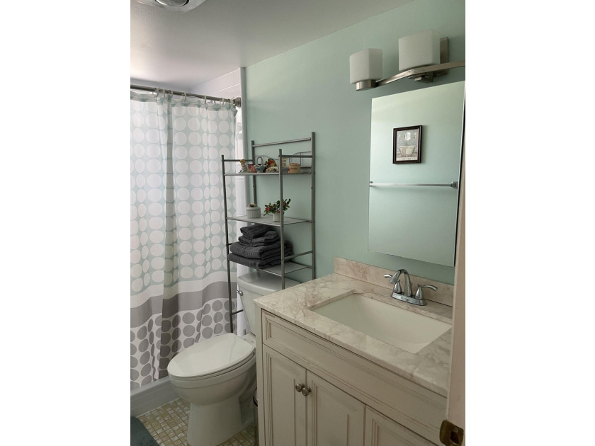 55 and over; popular Bahama model, furnished, 1 bed, 1 space - photo 17