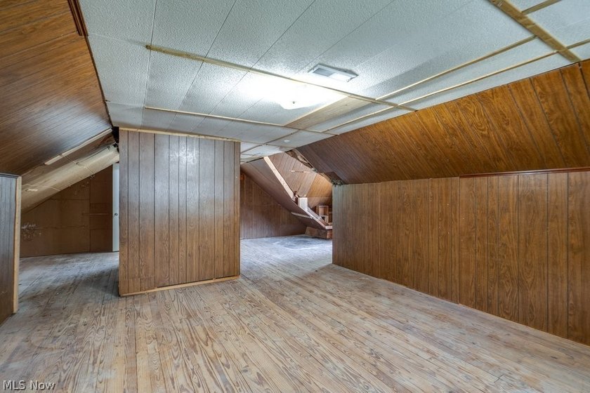 Come see this updated 3-bedroom, 1-bath home in Euclid! Recent - photo 21