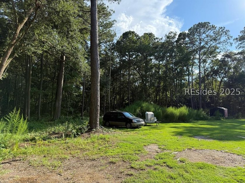 Back on the market at no fault of Seller. Whether you're looking - photo 4