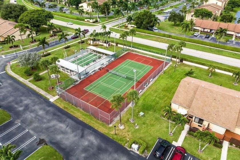 Located in a wonderful 55+ Active Adult community in Greenacres - photo 15