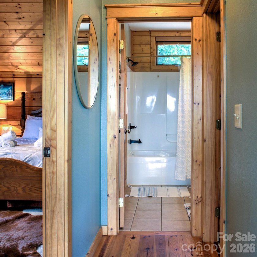 Escape to the Blue Ridge Mountains in the cabin retreat you've - photo 16