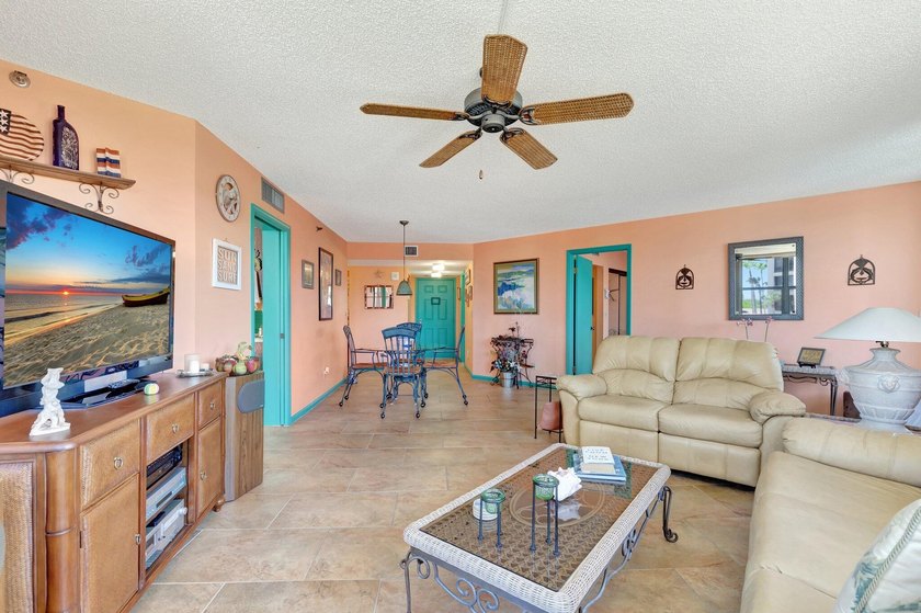 Paradise Found!!! 2nd floor 2/2 Seascape I condo in desirable - photo 9