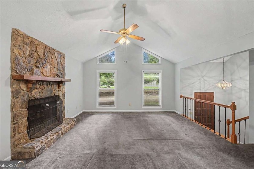Looking for a home you can make your own? This split-foyer home - photo 9