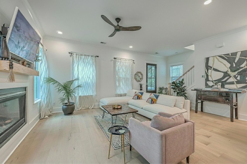 Tucked within Avenue of Oaks, one of West Ashley's most - photo 12