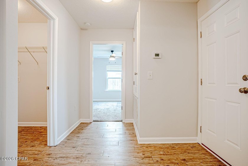 This adorable 4 bed, 2 full bath, Craftsman style home is - photo 31